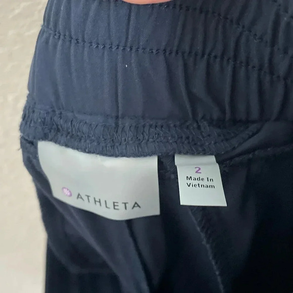 Athleta aspire ankle pants navy size 2 - Picture 3 of 7